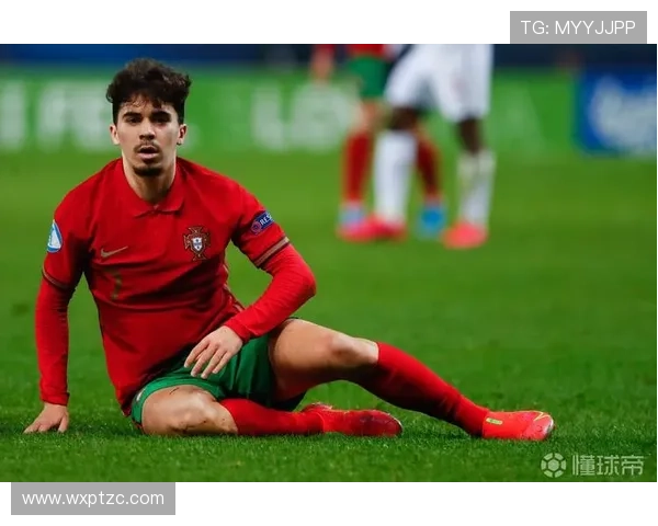 巴黎官方更新：维蒂尼亚康复良好 恩贾恩图继续恢复